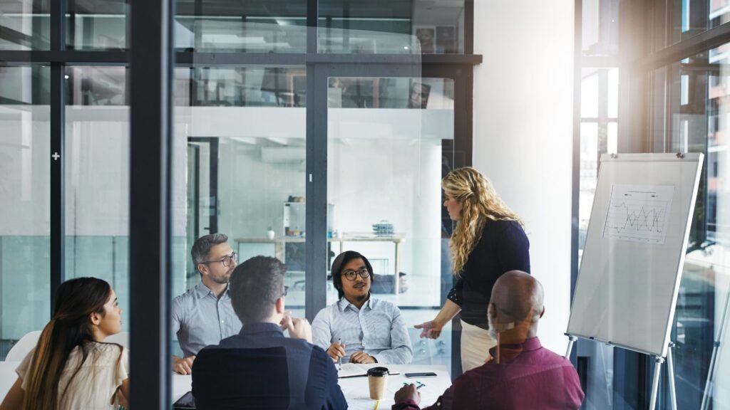 Fractional CMOs for B2B SaaS Companies